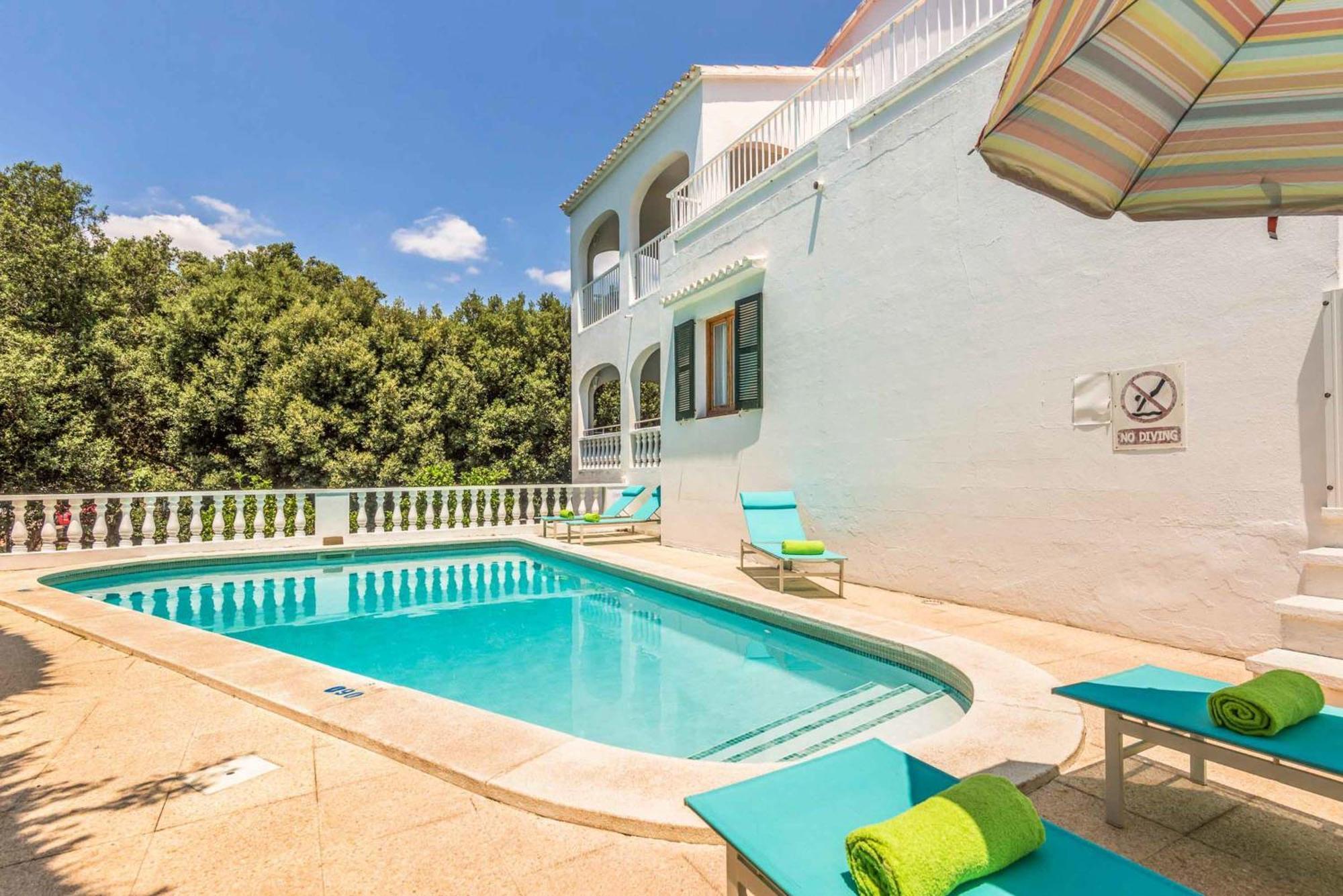 Villa Truvi เฟอร์เรเรียส ภายนอก รูปภาพ